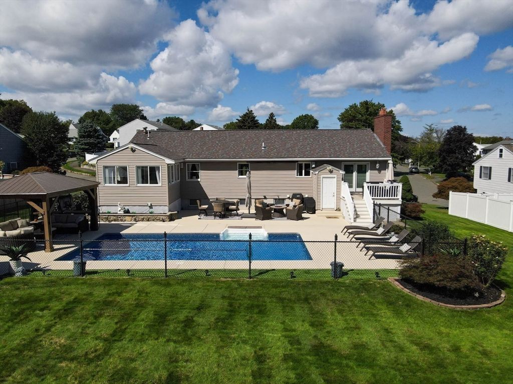 Backyard, Exterior, Pool