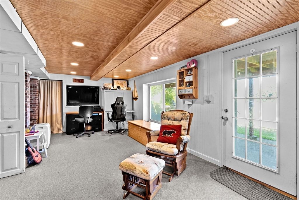 Home Office, Interior, Recessed Lighting, Wooden Beams, Wooden Ceilings
