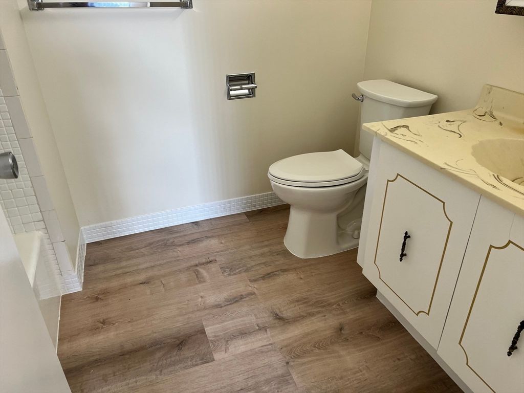Bathroom, Interior, Wood Texture Flooring