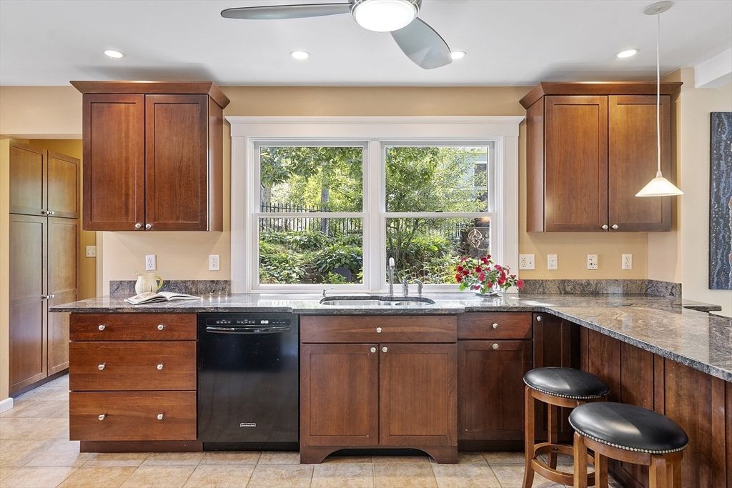 Interior, Kitchen, Recessed Lighting