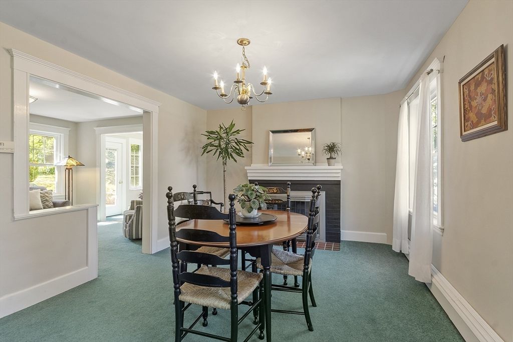 Chandelier, Dining room, Fireplace, Interior
