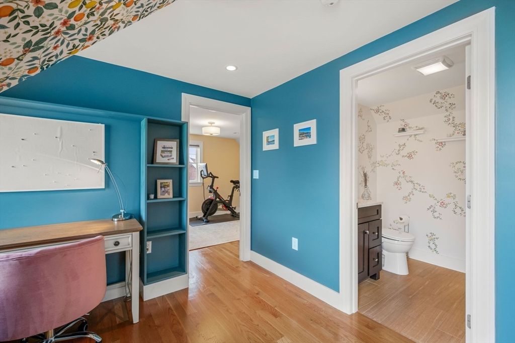 Bathroom, Fitness Equipment, Interior, Recessed Lighting, Wood Texture Flooring