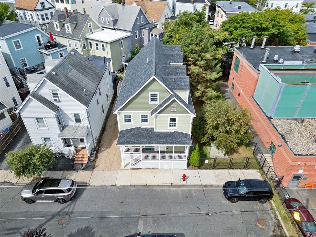 Exterior, Drone