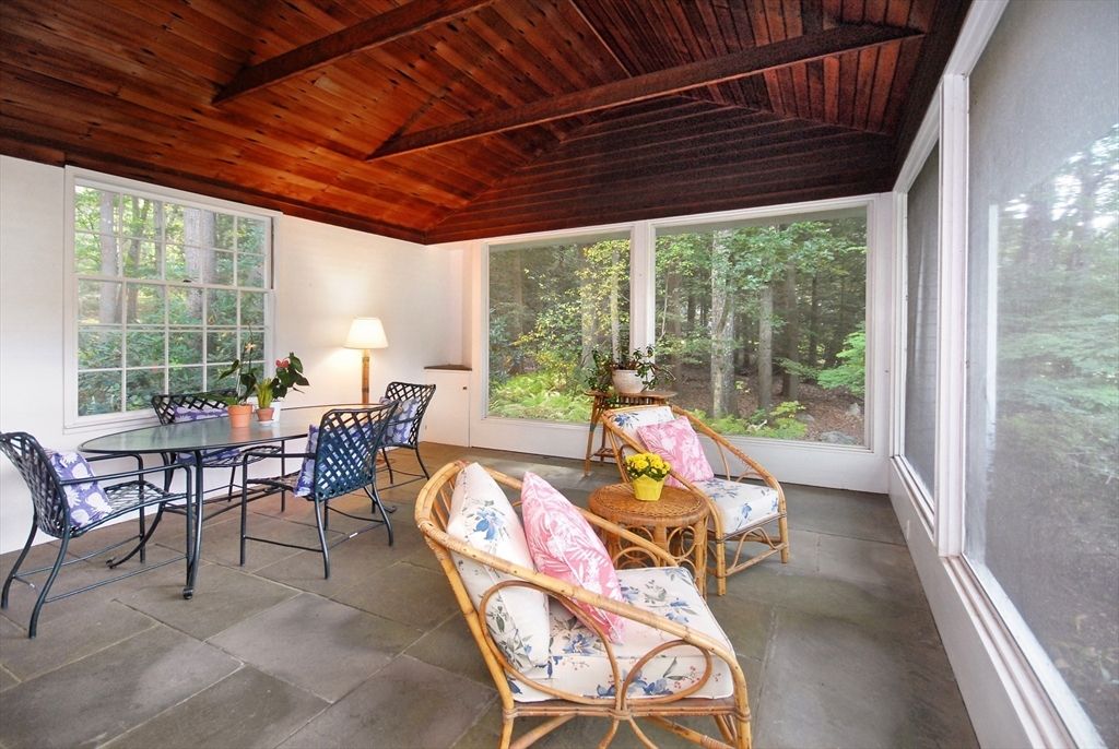 Dining room, Interior, Wooden Beams, Wooden Ceilings