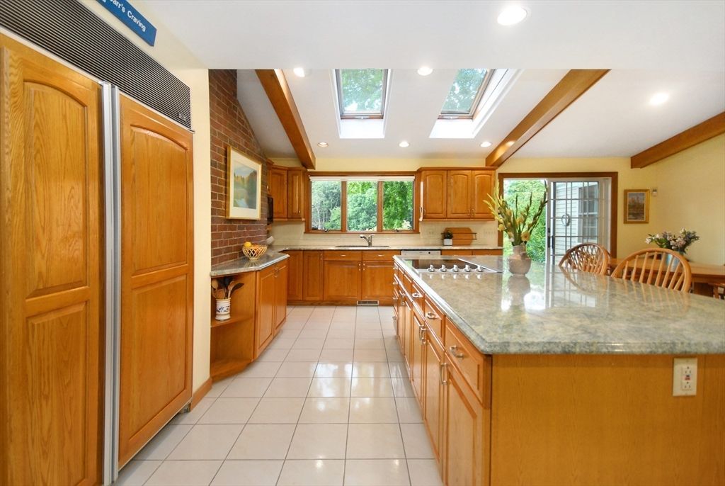 Interior, Kitchen, Recessed Lighting, Wooden Beams