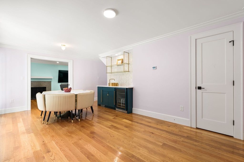 Dining room, Interior, Wood Texture Flooring