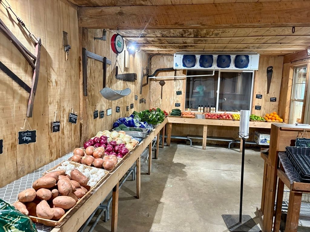 Interior, Wooden Walls