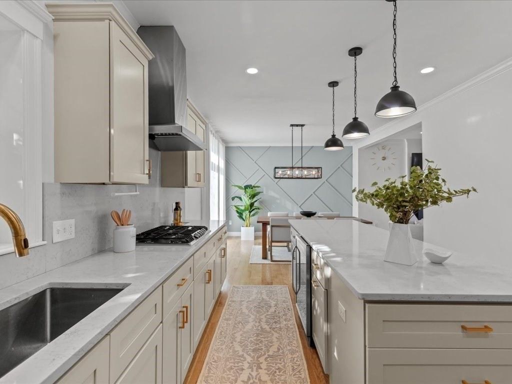 Interior, Kitchen, Pendant Lights, Recessed Lighting, Wood Texture Flooring