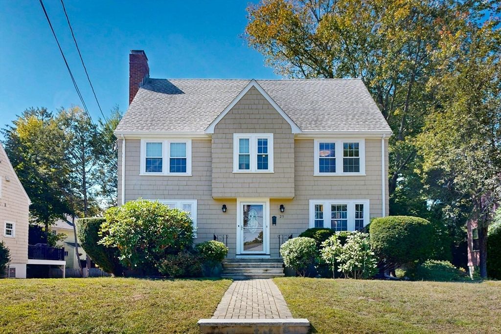 Exterior, Facade, Georgian