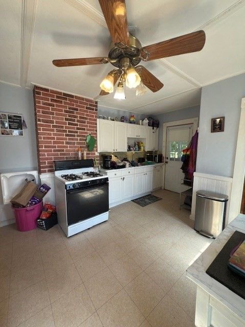 Interior, Kitchen, Stone Walls