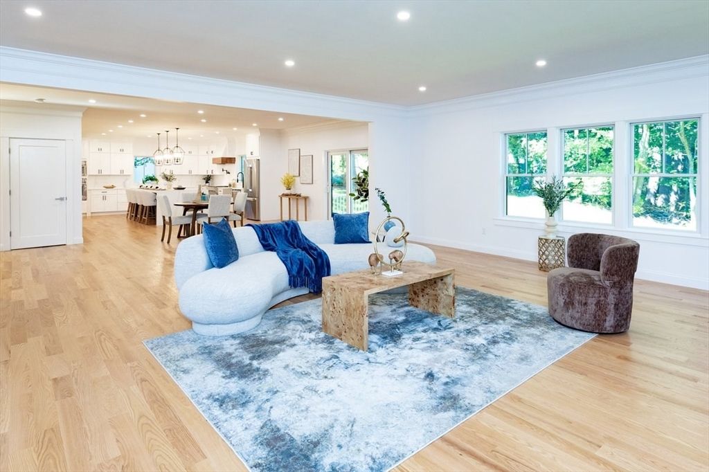 Dining room, Interior, Kitchen, Living room, Pendant Lights, Recessed Lighting, Wood Texture Flooring