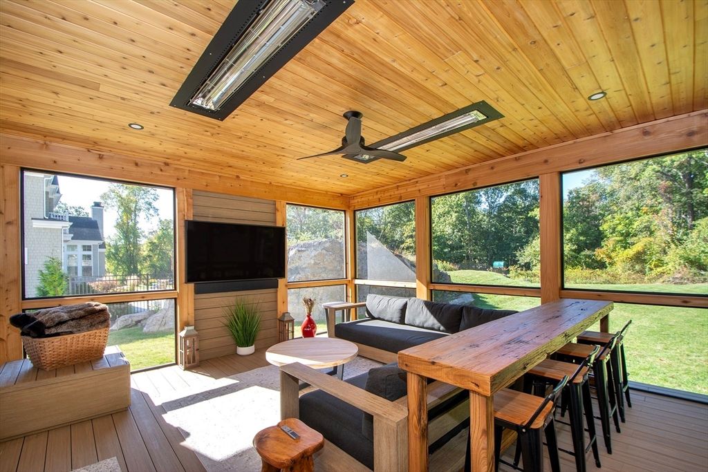 Interior, Recessed Lighting, Sun Room, Wooden Ceilings, Wood Texture Flooring