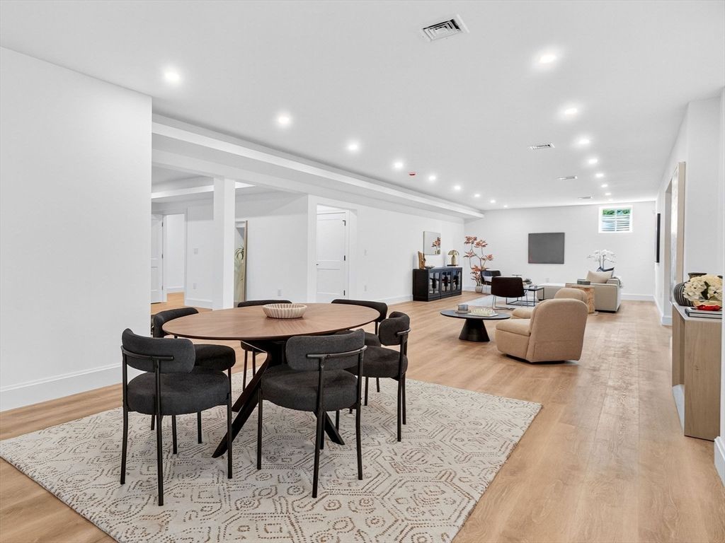 Dining room, Interior, Living room, Recessed Lighting, Wood Texture Flooring