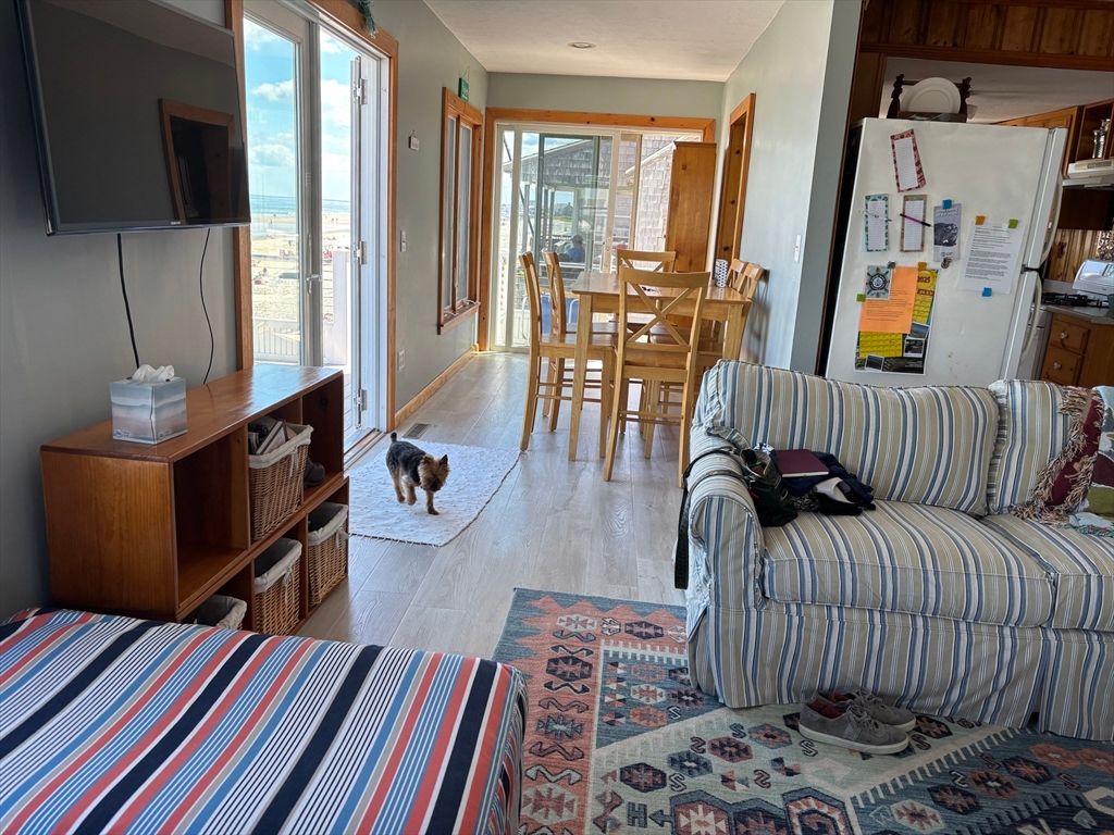 Dining room, Interior, Wood Texture Flooring