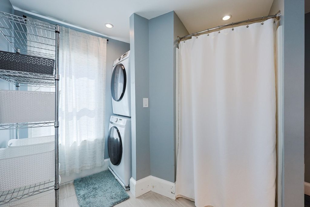 Interior, Recessed Lighting, Utility Closets, Washer, Wood Texture Flooring