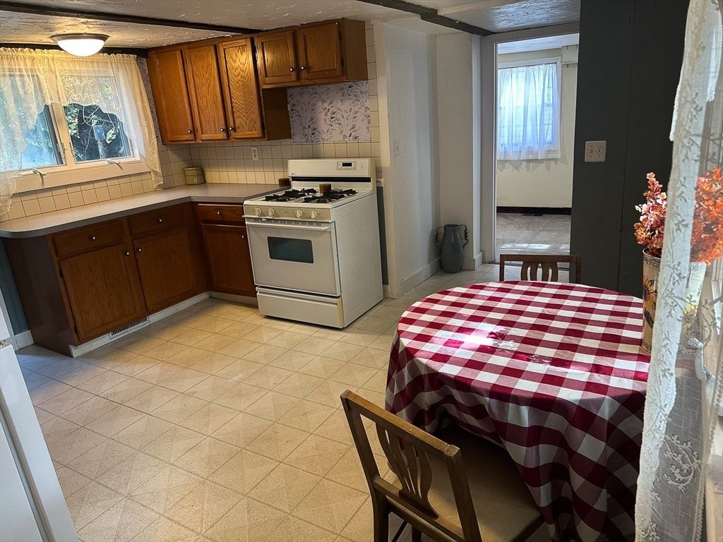 Dining room, Interior, Kitchen
