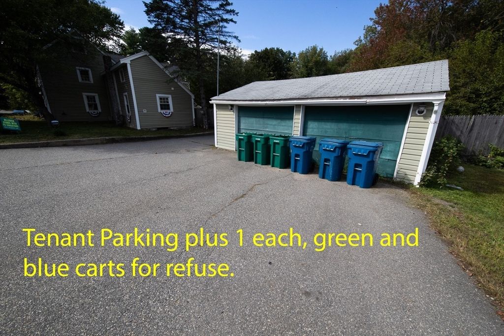 Detached Garage, Exterior