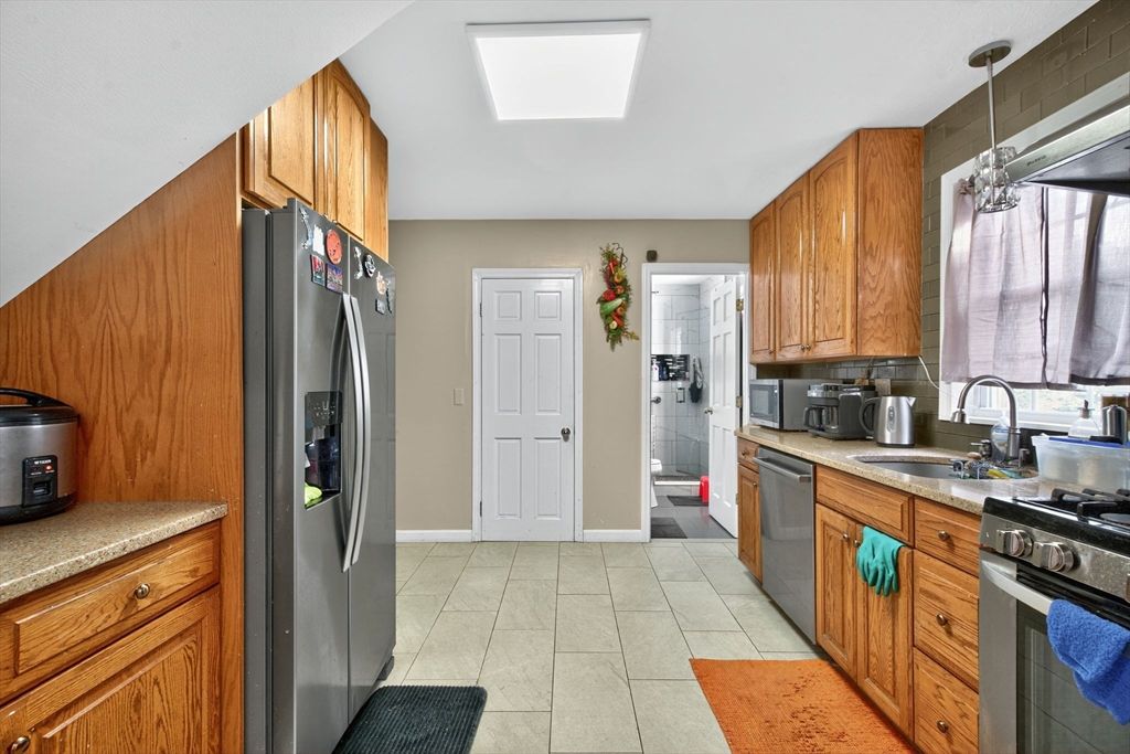 Interior, Kitchen, Stainless Steel Appliances