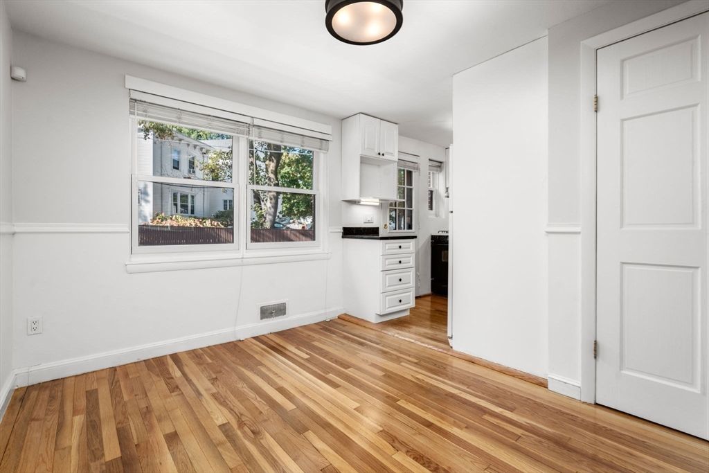 Empty room, Interior, Kitchen, Wood Texture Flooring