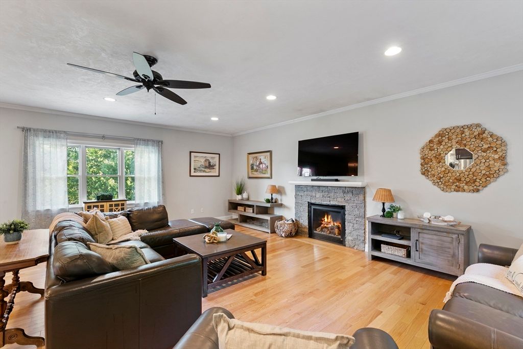 Fireplace, Interior, Living room, Recessed Lighting, Wood Texture Flooring