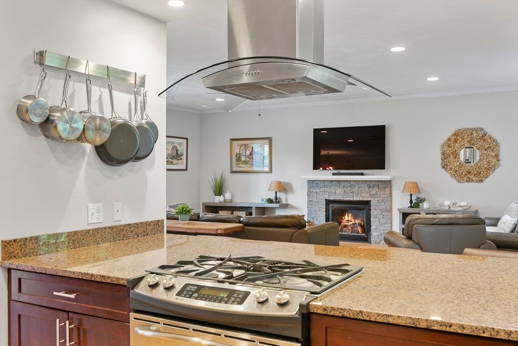 Fireplace, Interior, Kitchen, Living room, Recessed Lighting, Stainless Steel Appliances