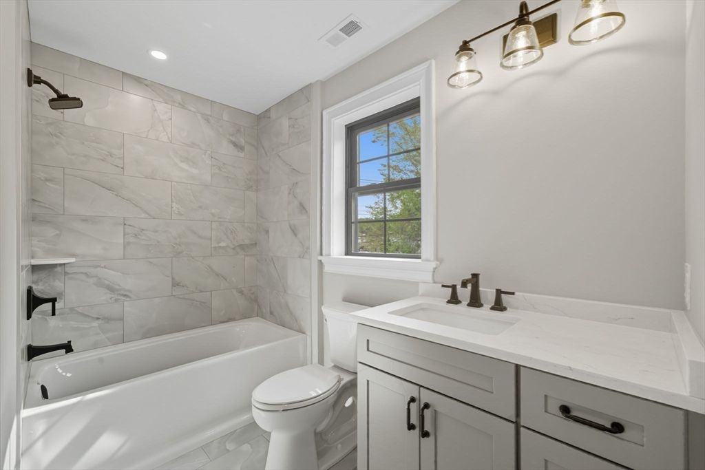 Bathroom, Interior, Marble Walls, Recessed Lighting