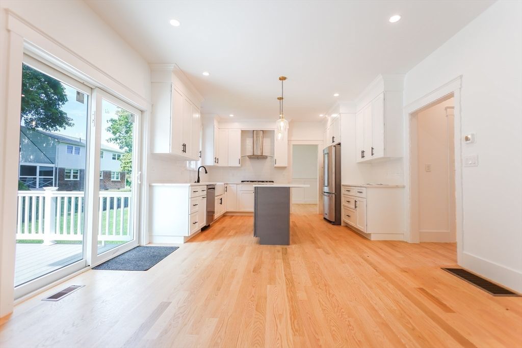 Interior, Kitchen, Pendant Lights, Recessed Lighting, Wood Texture Flooring