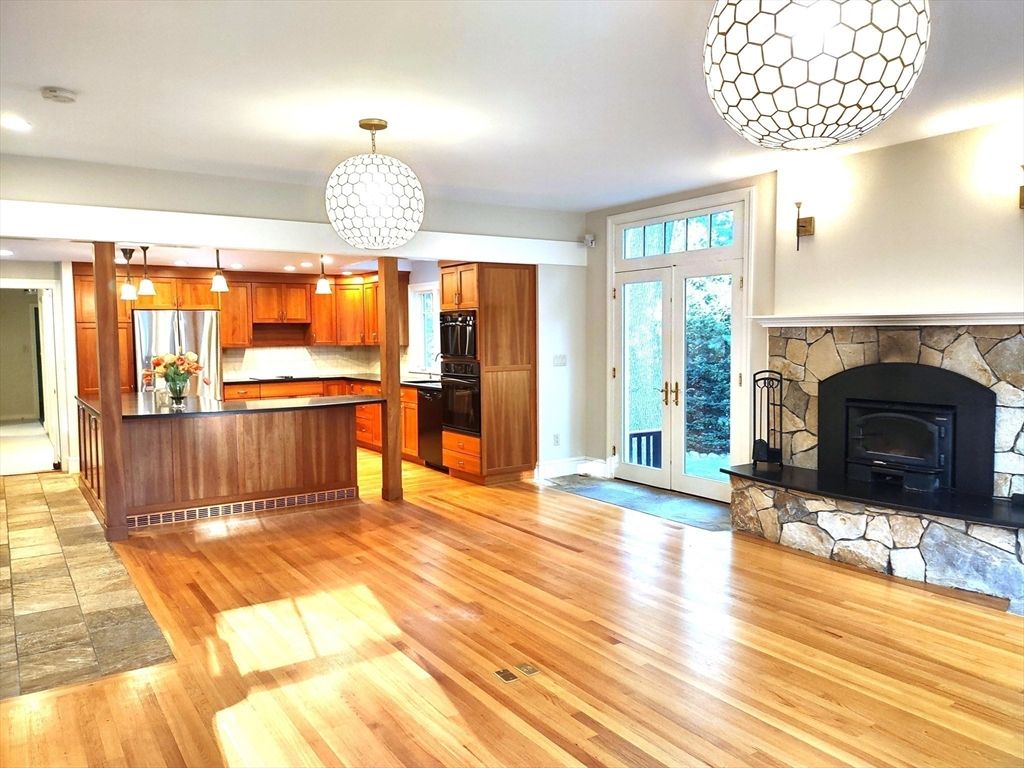 Fireplace, Interior, Kitchen, Pendant Lights, Recessed Lighting, Stainless Steel Appliances, Wood Texture Flooring