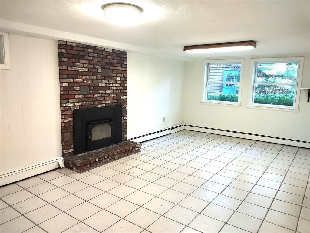 Empty room, Fireplace, Interior