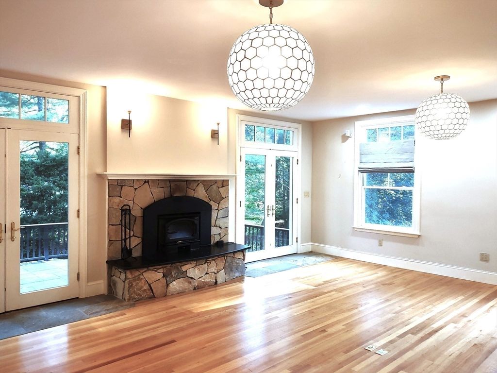 Fireplace, Interior, Pendant Lights, Wood Texture Flooring