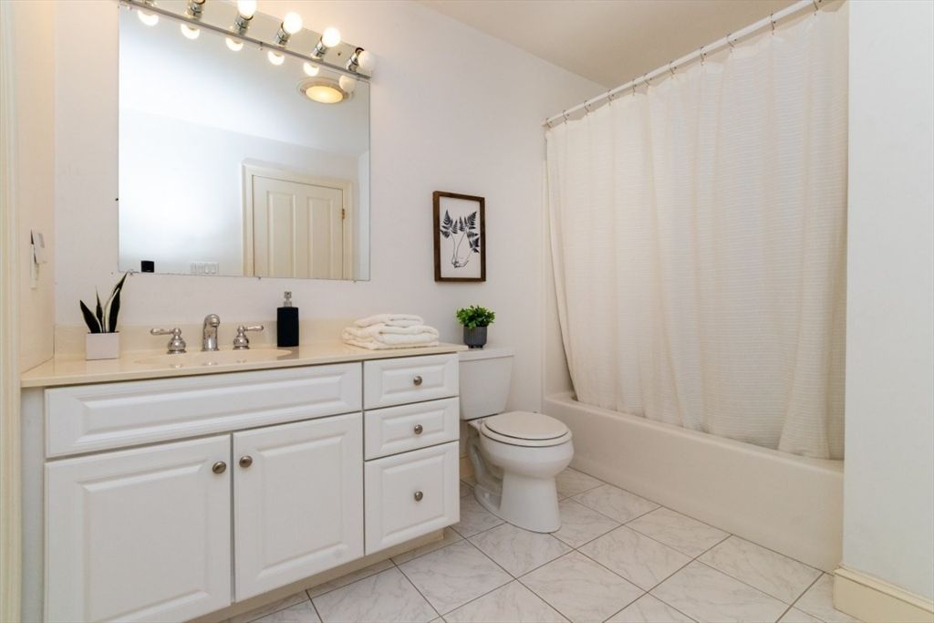 Bathroom, Interior, Marble