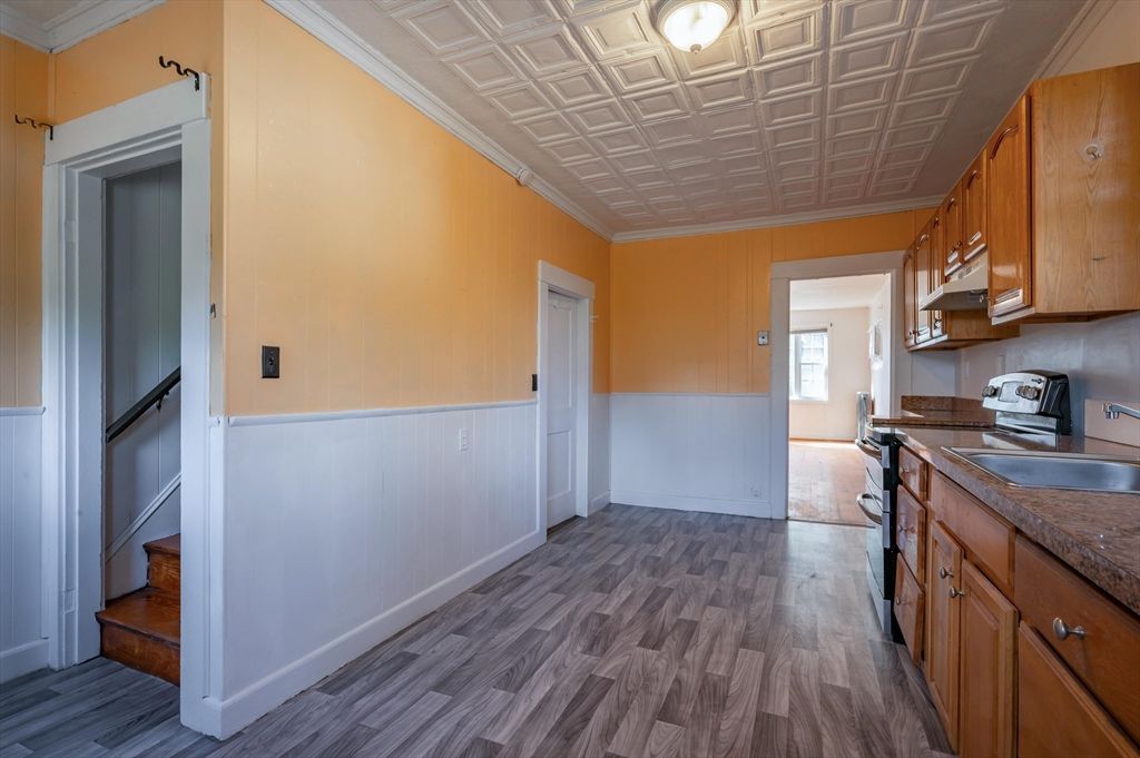 Interior, Kitchen, Wood Texture Flooring