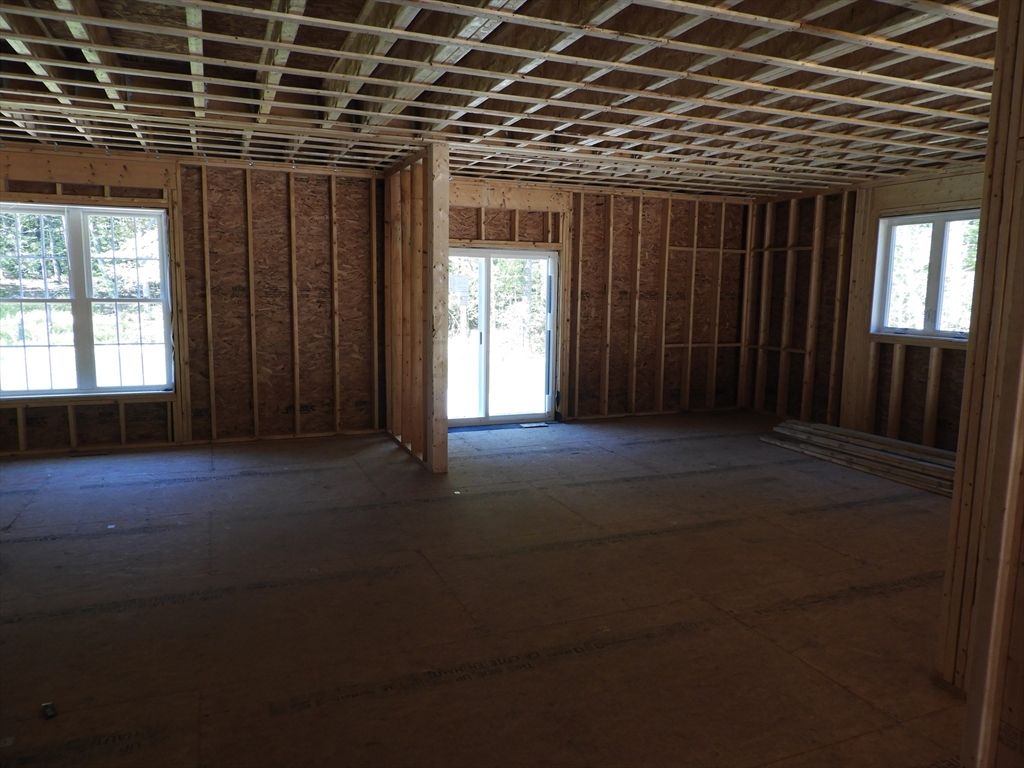 Empty room, Interior, Wooden Beams, Wooden Walls