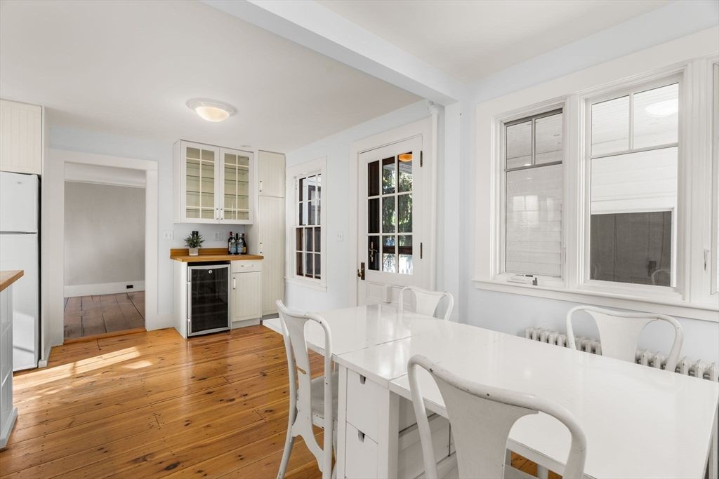 Dining room, Interior, Wood Texture Flooring