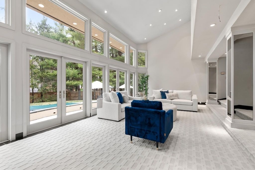 Interior, Living room, Recessed Lighting, Sun Room