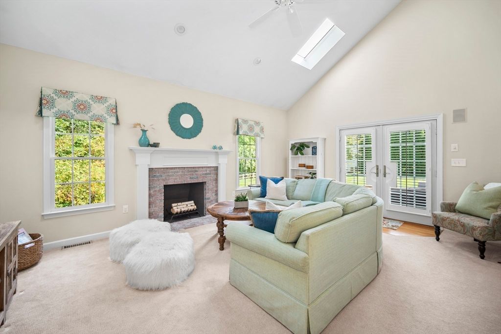 Fireplace, Interior, Living room