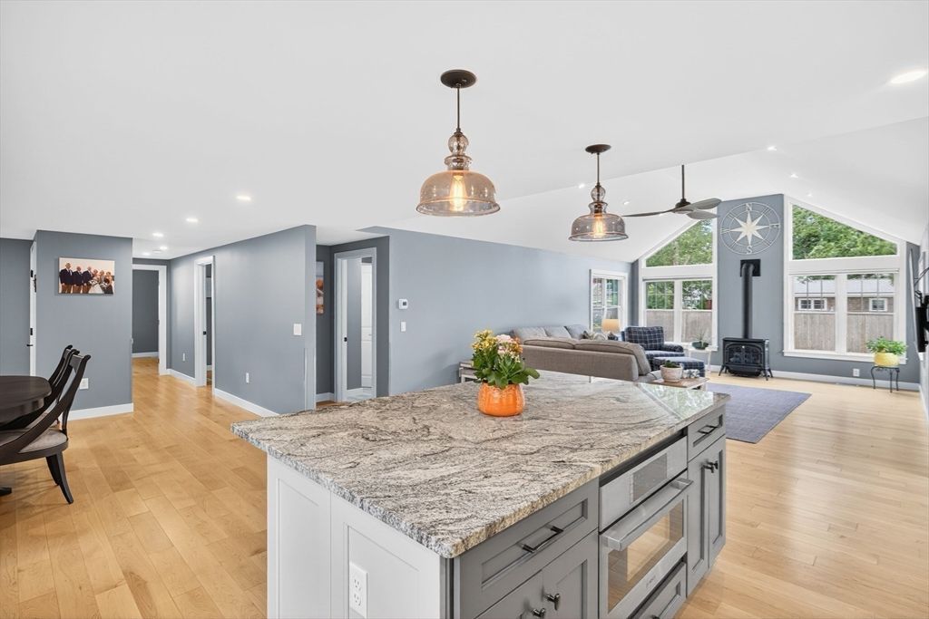 Interior, Kitchen, Pendant Lights, Recessed Lighting, Wood Texture Flooring