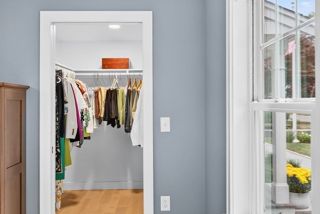 Interior, Recessed Lighting, Walk-in Closets, Wood Texture Flooring