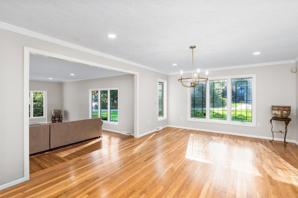 Chandelier, Empty room, Interior, Recessed Lighting, Wood Texture Flooring