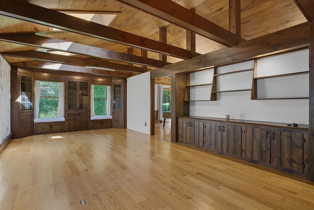 Empty room, Interior, Wooden Beams, Wooden Ceilings, Wood Texture Flooring, Wooden Walls