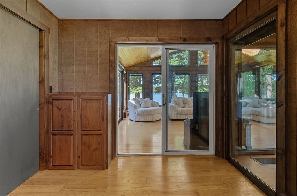 Interior, Wood Texture Flooring, Wooden Walls