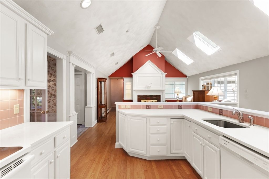 Fireplace, Interior, Kitchen, Recessed Lighting, Wood Texture Flooring