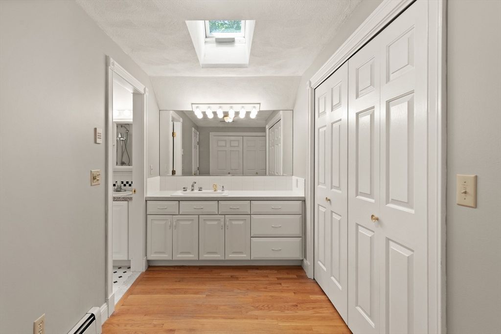 Bathroom, Dual Sink Vanities, Interior, Wood Texture Flooring