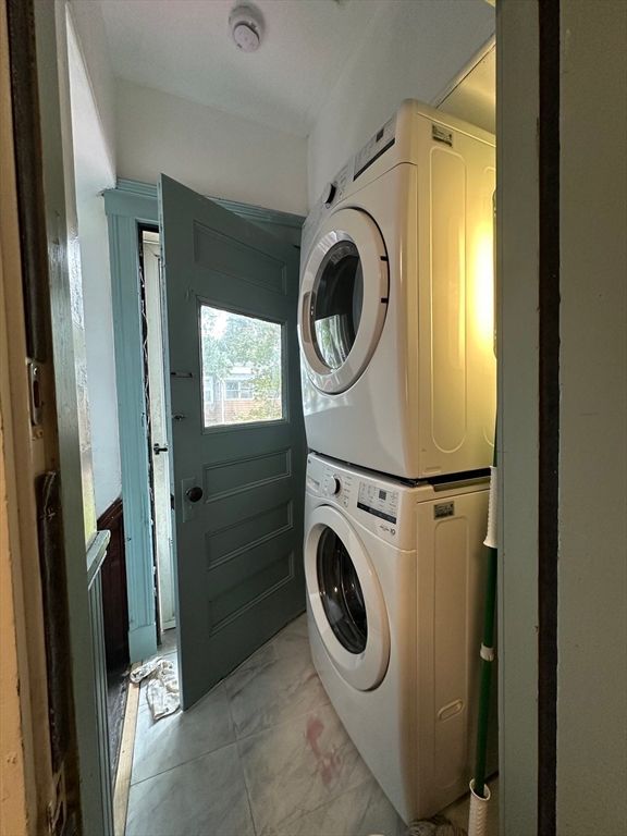 Interior, Utility Closets, Washer