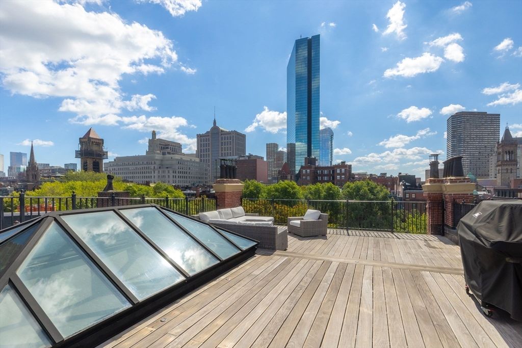 Exterior, Other, Skyline