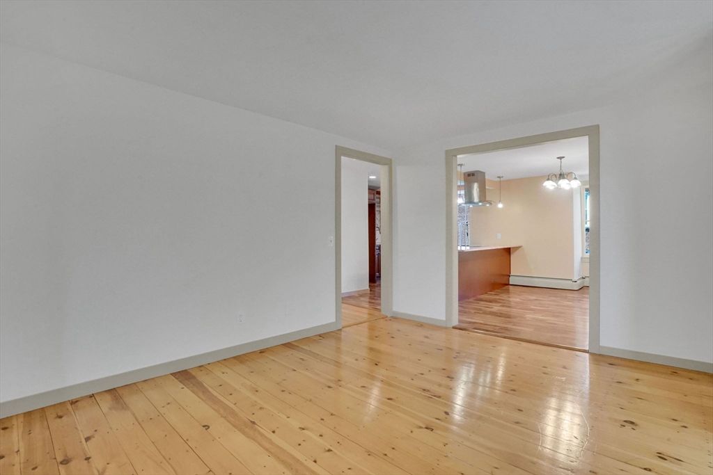 Empty room, Interior, Pendant Lights, Wood Texture Flooring