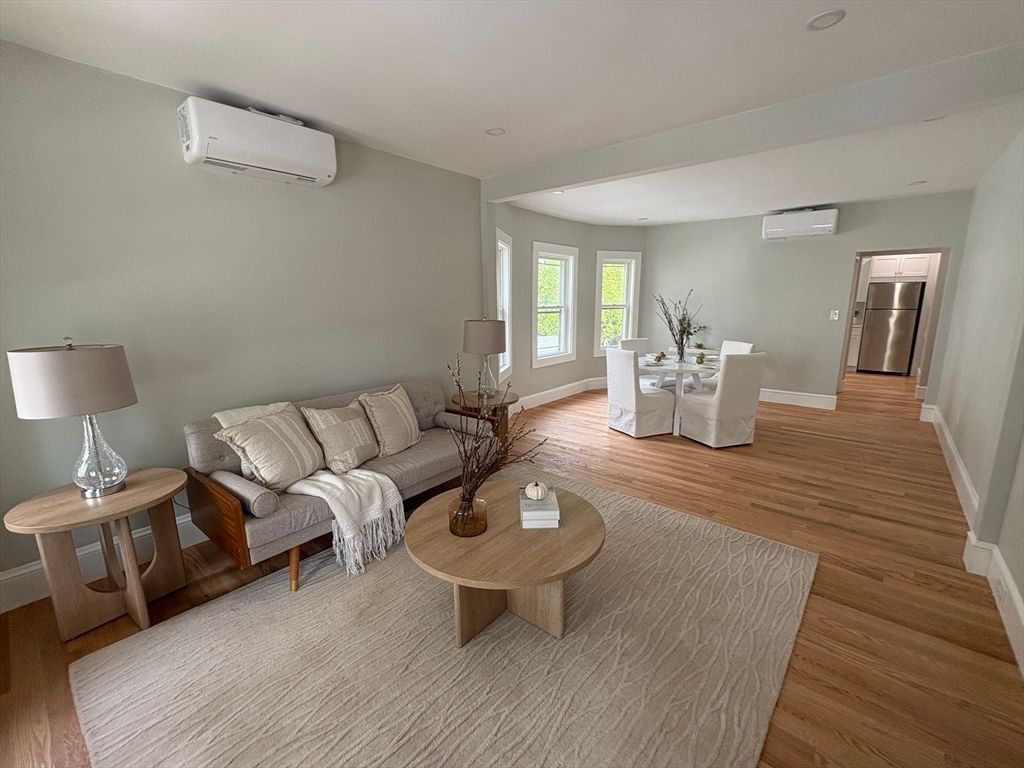 Dining room, Interior, Living room, Wood Texture Flooring