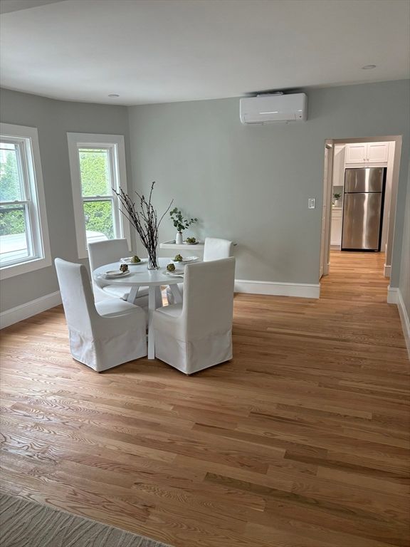 Dining room, Interior, Kitchen, Stainless Steel Appliances, Wood Texture Flooring