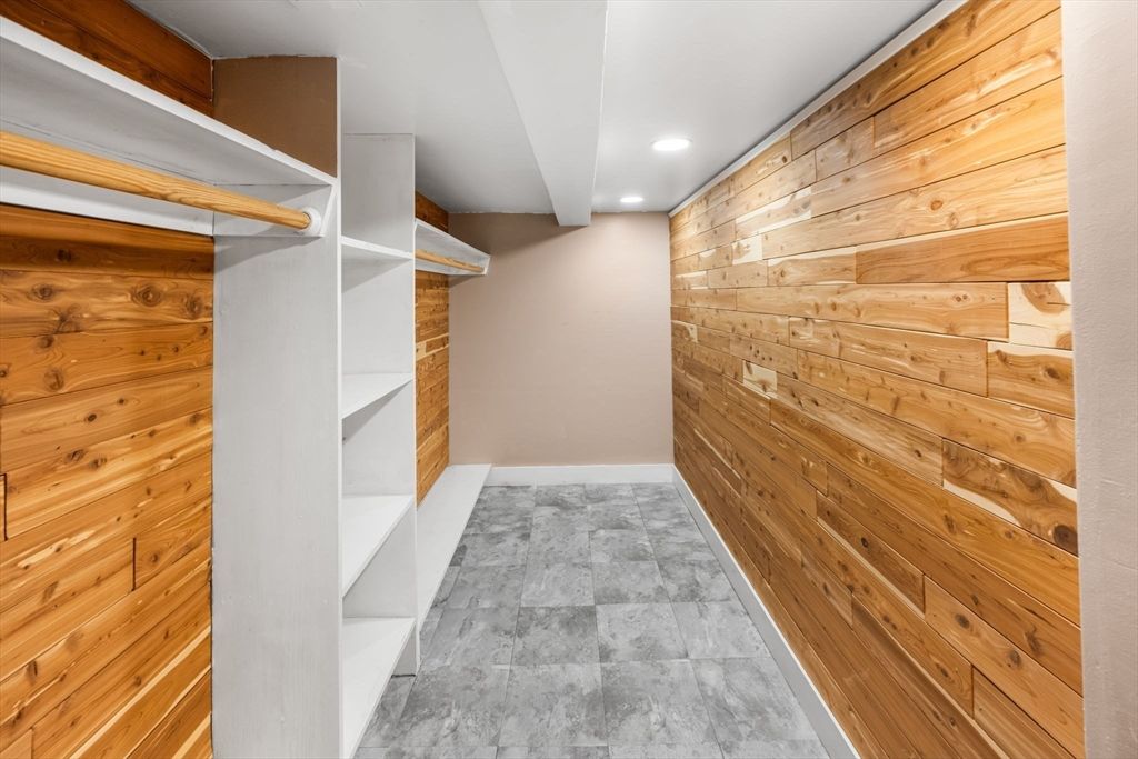 Interior, Recessed Lighting, Walk-in Closets, Wooden Walls