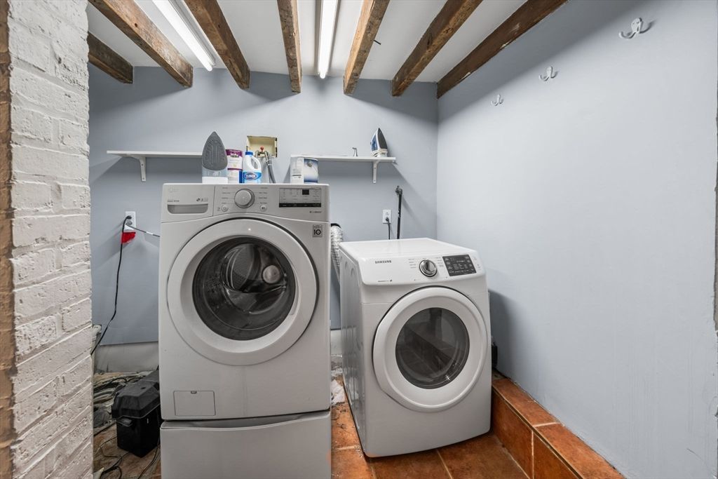 Interior, Stone Walls, Washer